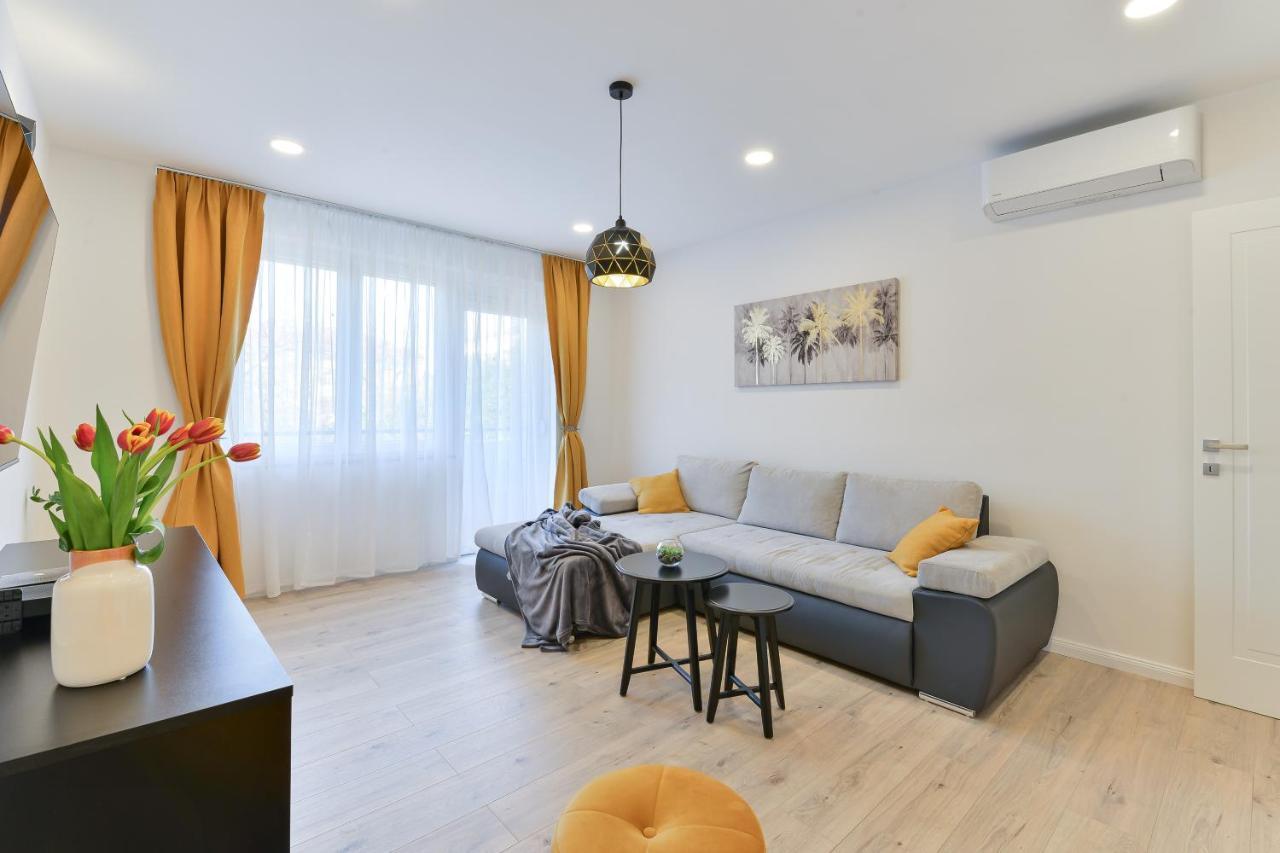 Zara Lumina Apartment Buitenkant foto